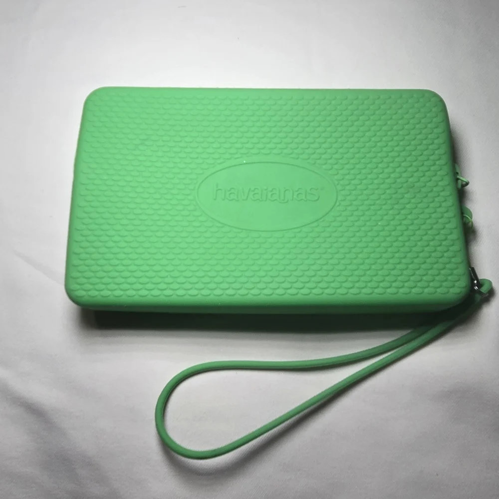 Havaianas Green Tablet Case